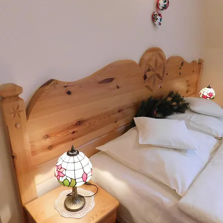Kwiaty Tatr Nocleg ze śniadaniem 3*